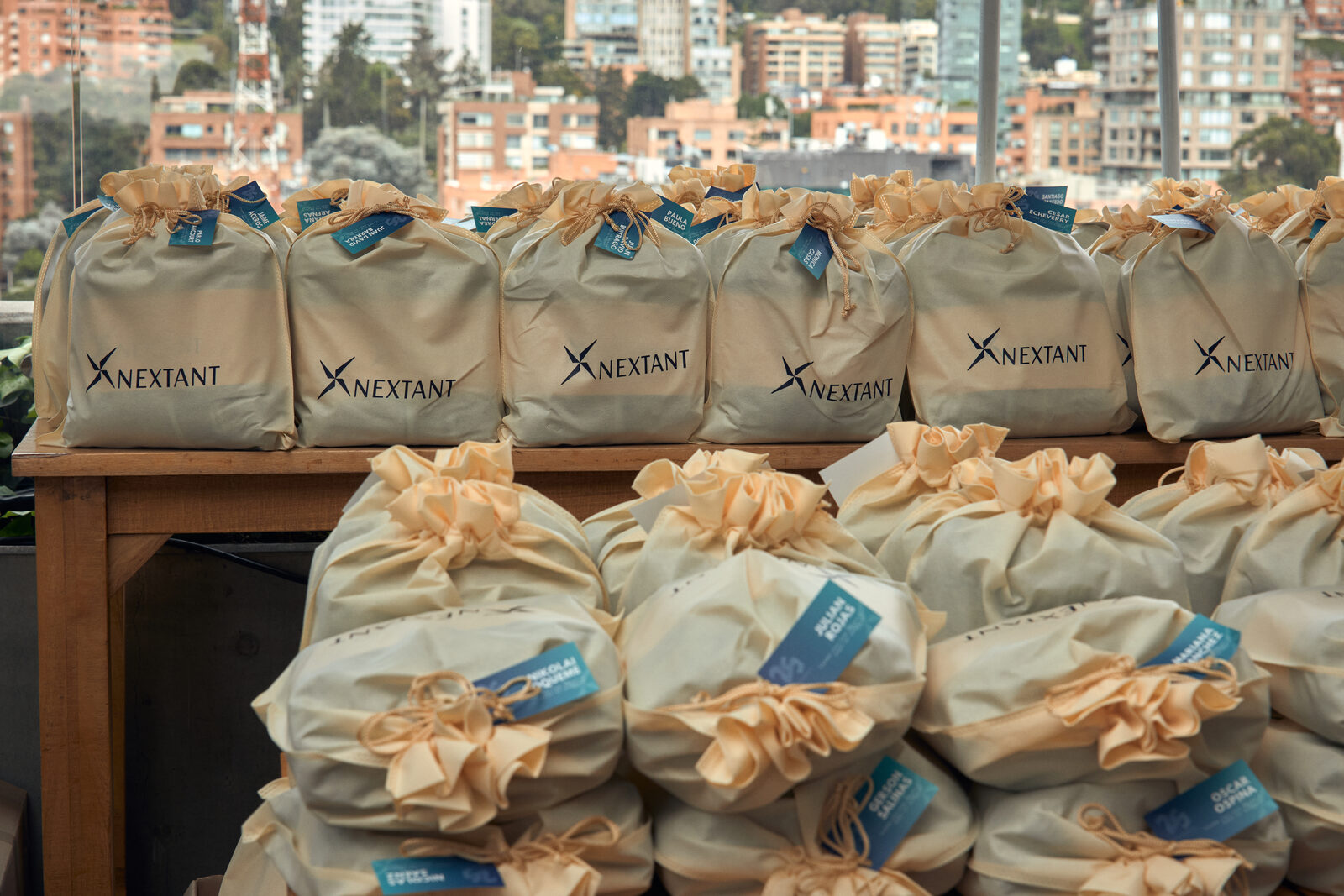 Nextant 25 Bogota gift bags
